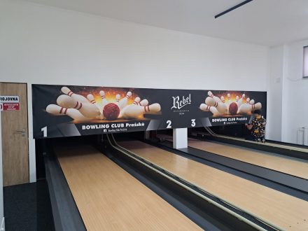 PIXEL reklama - Bowling club v HB