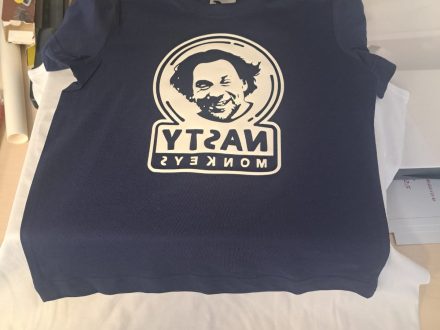 PIXEL reklama - řezané nažehlováky na trička