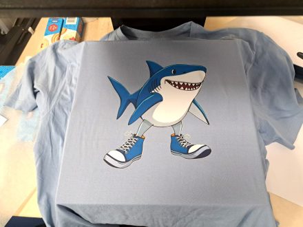 PIXEL reklama - tričko s nažehlováky - trasfer